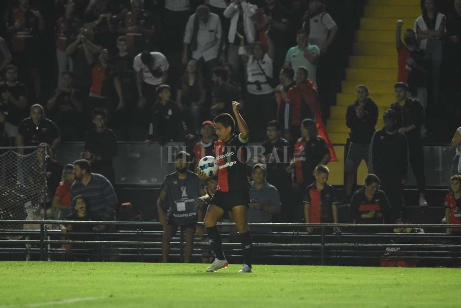 Copa Libertadores 2022 Colón Peñarol
Primeras jugadas