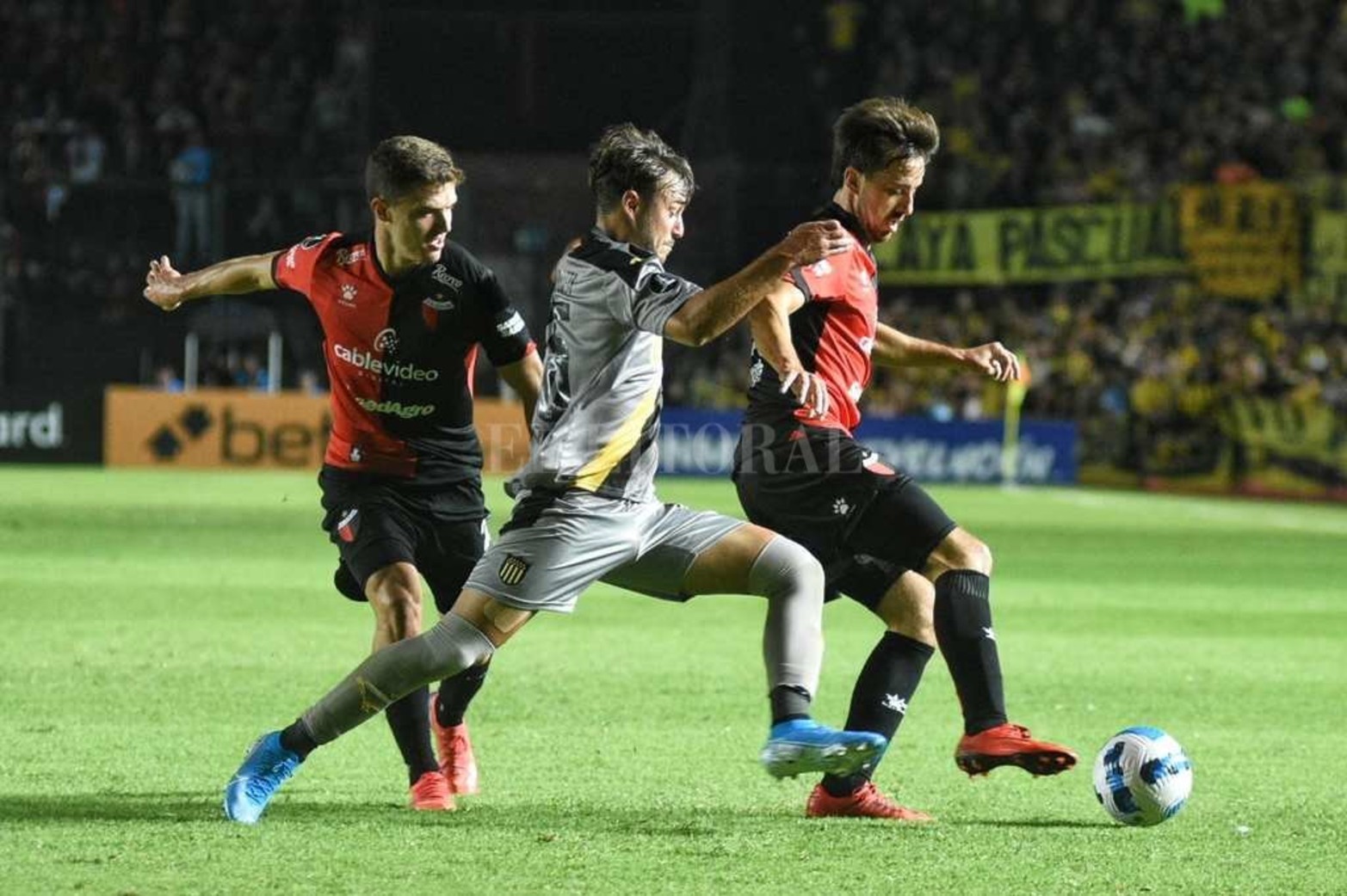 Copa Libertadores 2022 Colón Peñarol
Primeras jugadas
