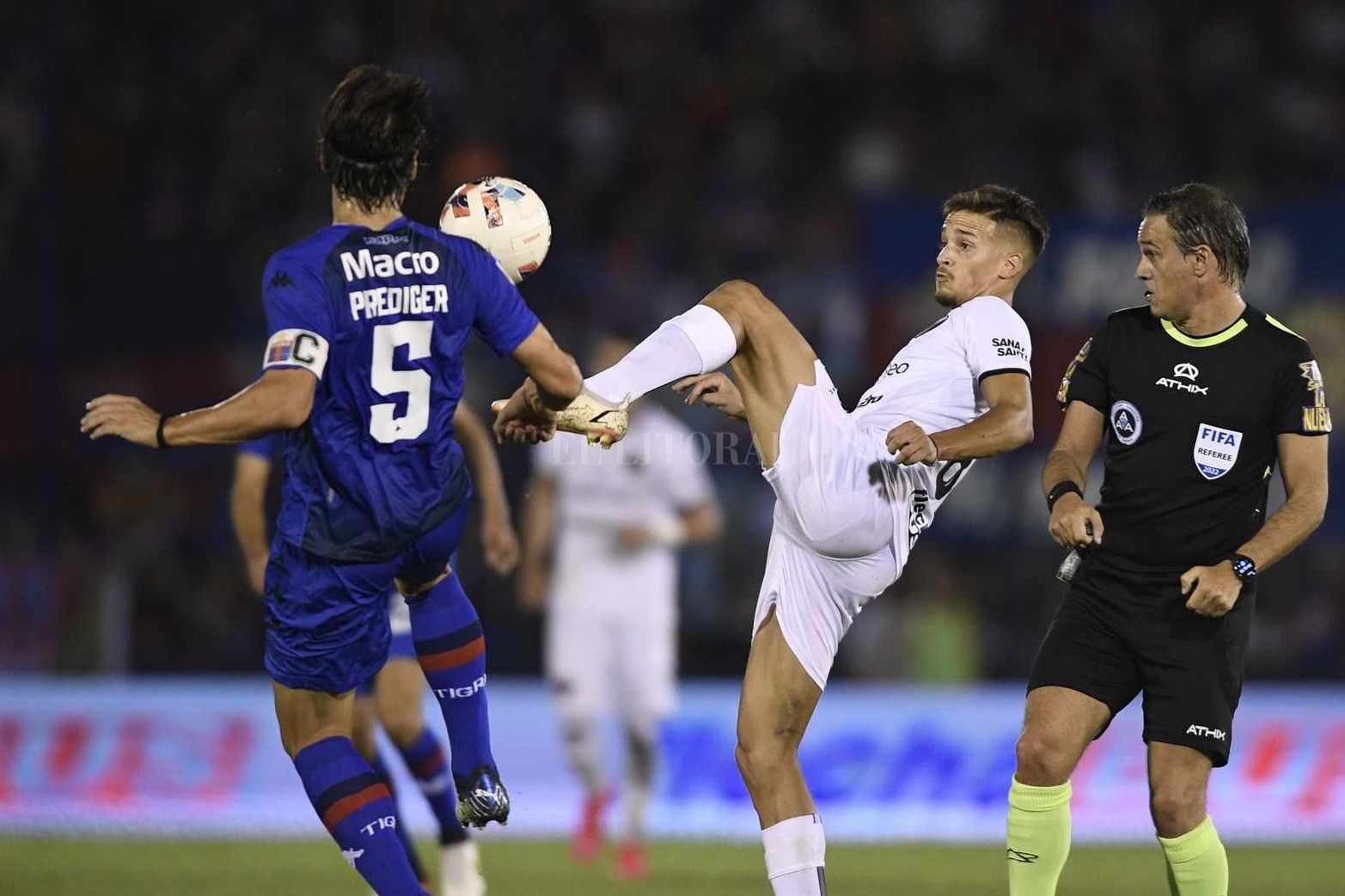 Tigre le ganó 1 a 0 a Colón en el cierre de la quinta fecha de la Liga Profesional de fútbol.