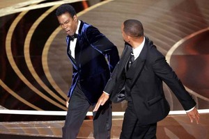 ELLITORAL_448887 |  Gentileza Hecho viralizado al extremo. Will Smith golpea al comediante Chris Rock en la entrega de los Premios Oscar 2022.