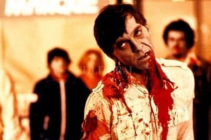 ELLITORAL_448404 |  Columbia Pictures El amanecer de los muertos , de 1978, es una de las piezas más logradas dentro de la vasta obra de George Romero. Para algunos, es la película de zombis definitiva.