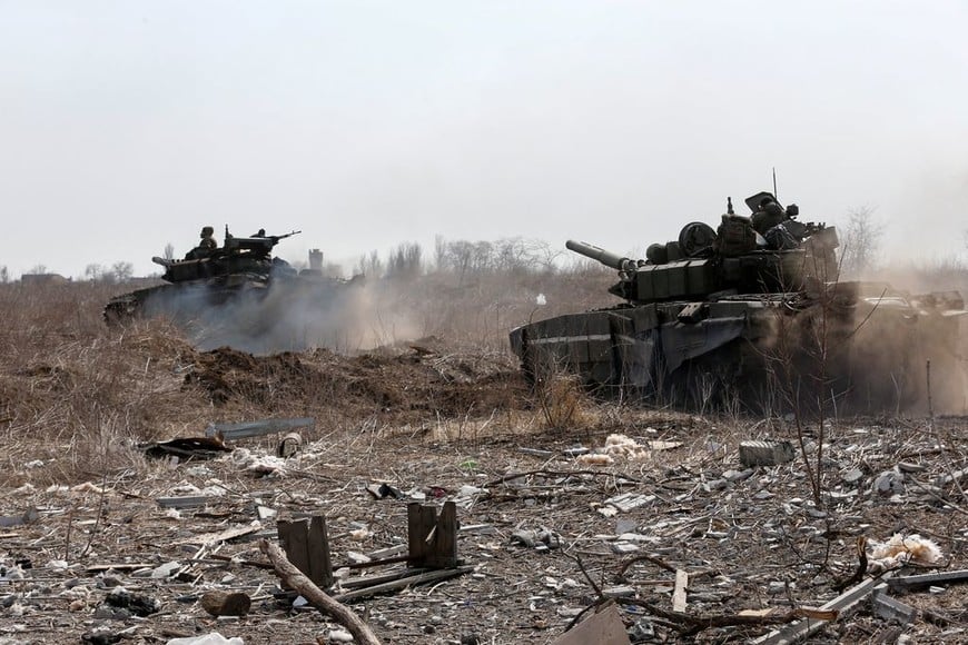 ELLITORAL_445333 |  Reuters Tanques en Mariupol.
