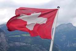 Más sanciones: Suiza congeló activos rusos por 6.000 millones de dólares