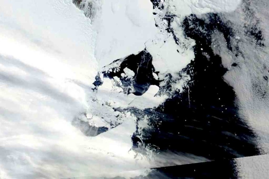 ELLITORAL_446169 |  Gentileza Una barrera de hielo de una superficie equivalente a la ciudad de Los Ángeles se fundió totalmente la semana pasada en el este de la Antártida