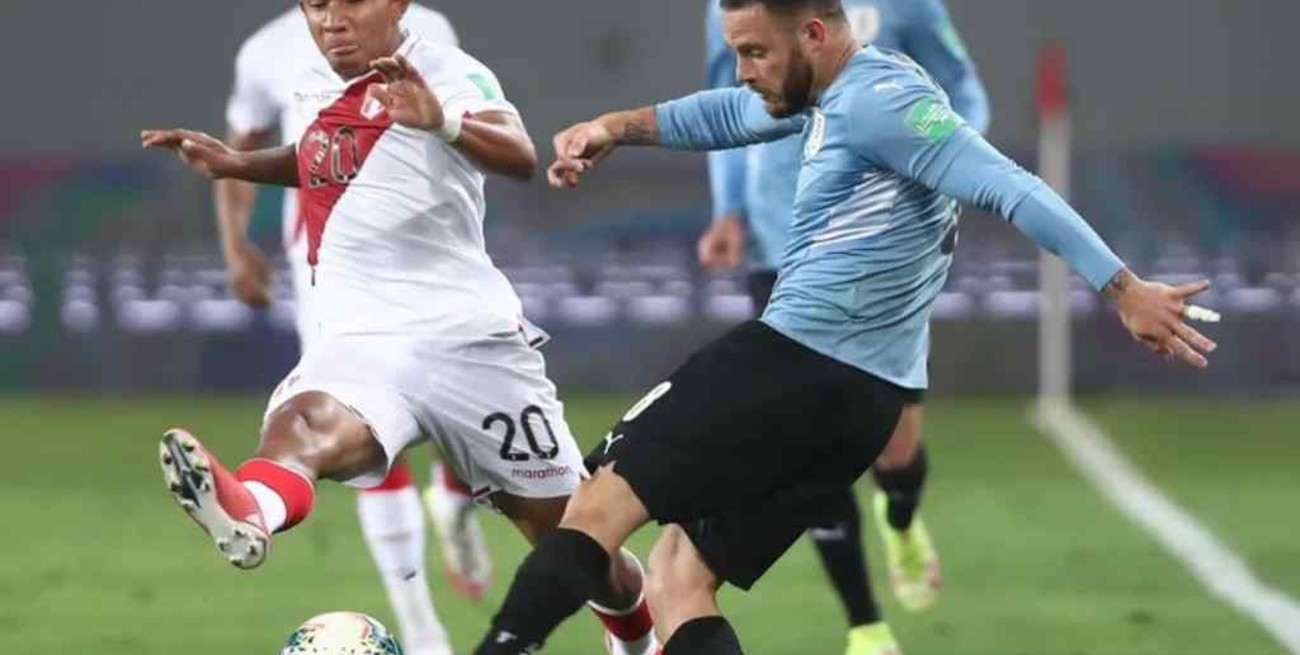 Uruguay recibe a Perú en un partido clave por un pasaje a Qatar 