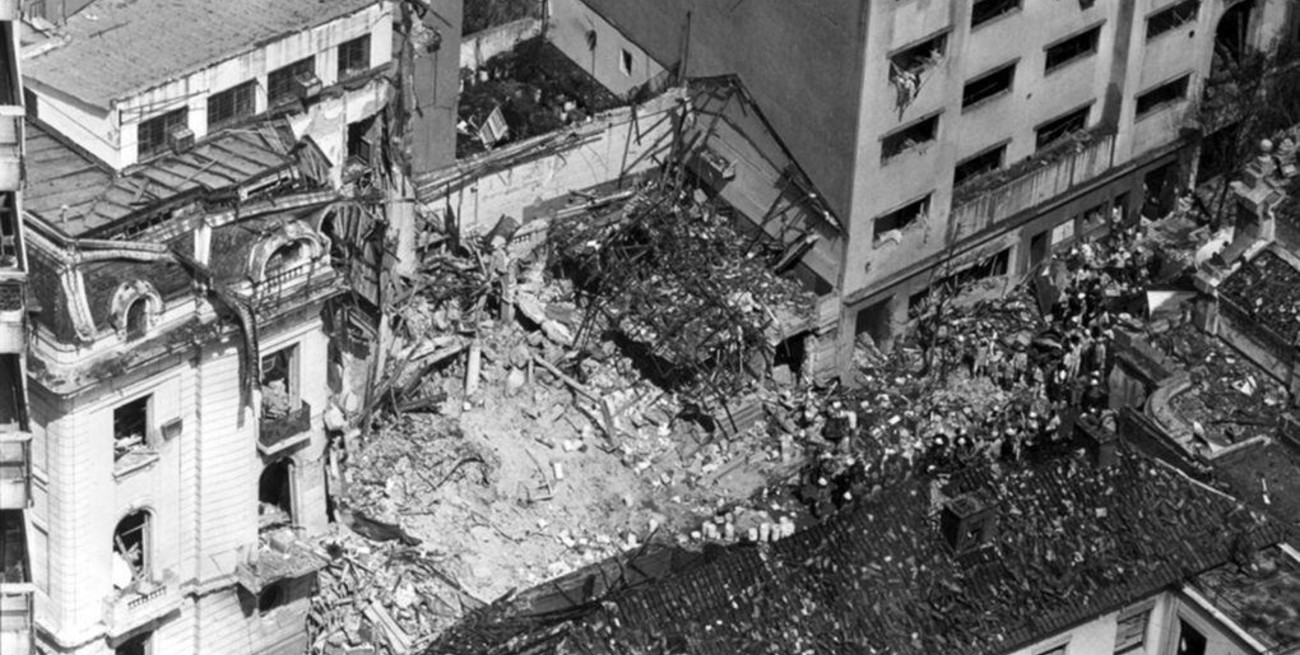 Se cumplen 30 años del atentado terrorista a la Embajada de Israel