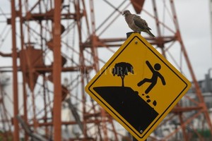 Mauricio Garín INSTANTÁNEA - Peligro de derrumbe