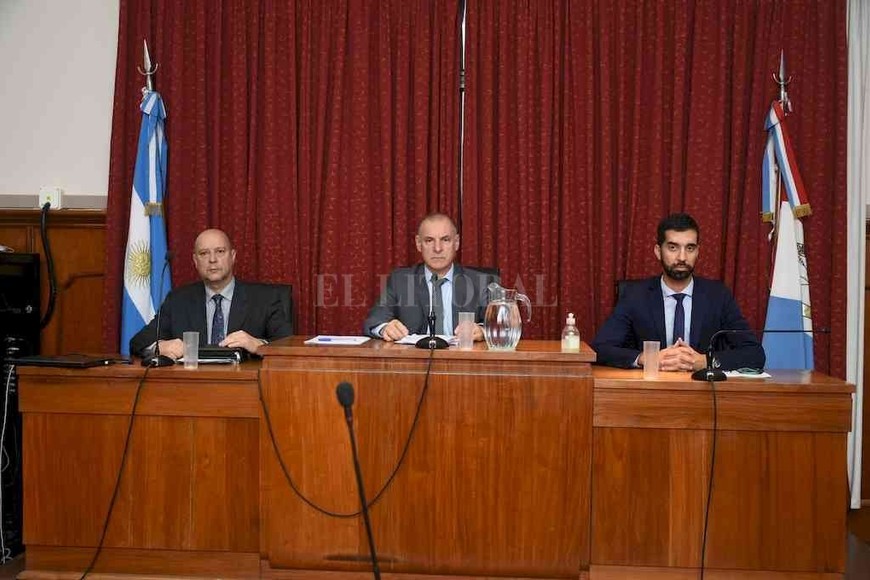 ELLITORAL_452224 |  Guillermo Di Salvatore El conjuez Néstor Pereyra, y los jueces Luis Octavio Silva y Pablo Ruiz Staiger.