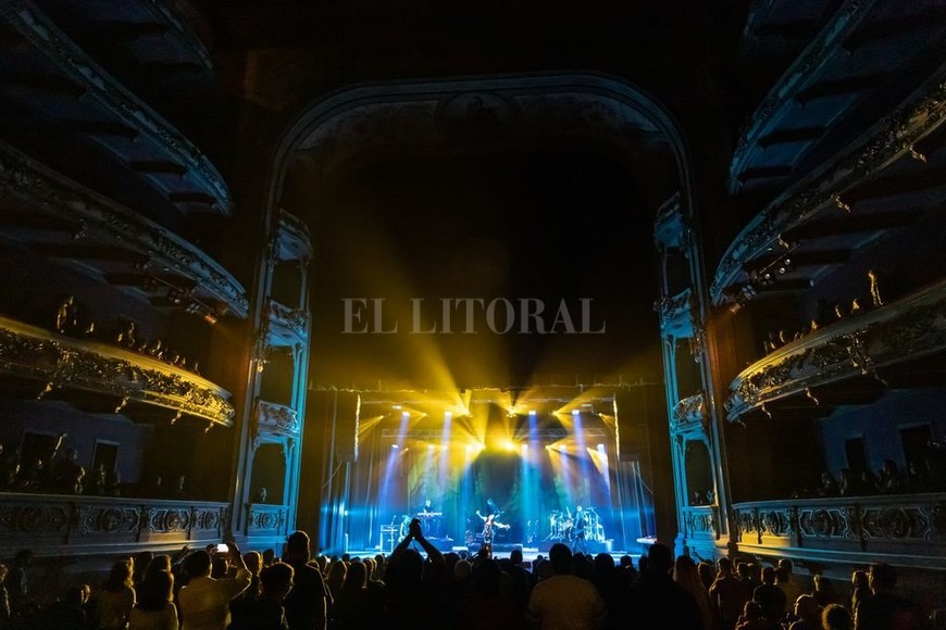 ELLITORAL_452195 |  Gentileza Ova Sosa / Lechuza Films La sala lírica rosarina siempre ofrece un marco imponente; por eso hace una década la artista grabó allí el DVD  Act I .