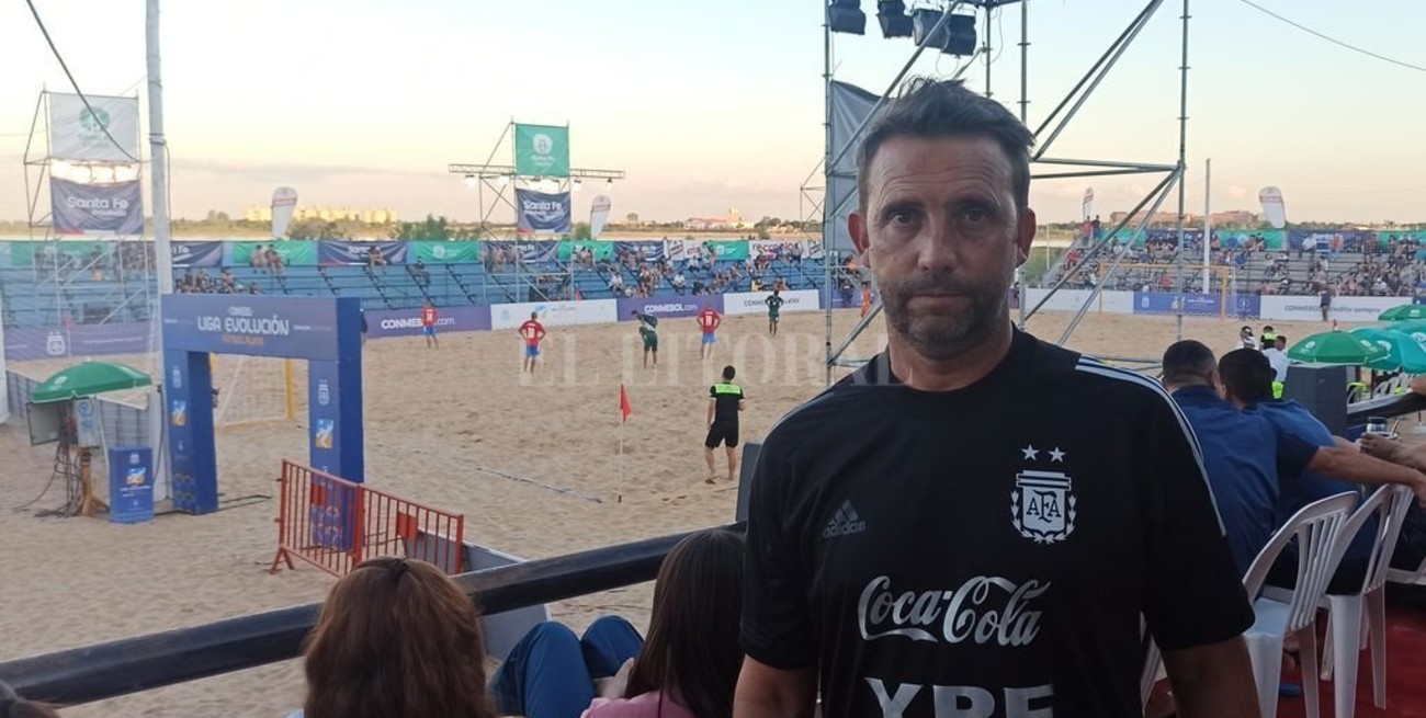 Hernán Magrini, DT de la Selección: "Es lindo y gratificante jugar en nuestro país"