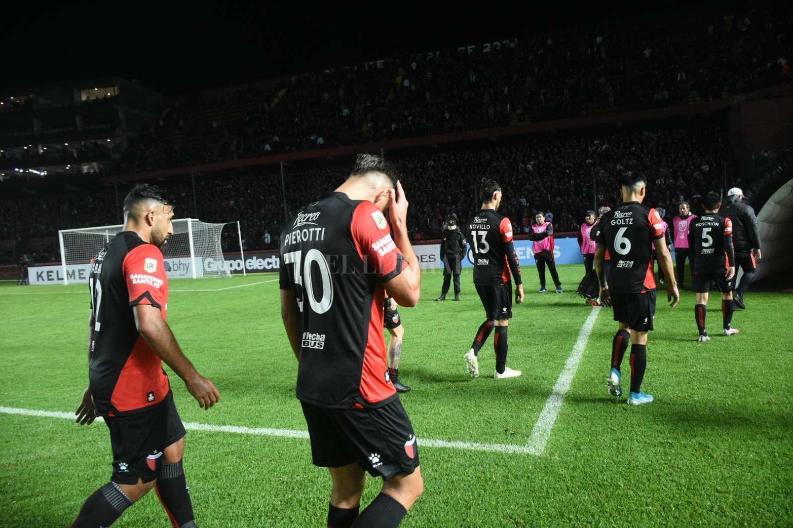 Colón y Estudiantes empataron 2 a 2.