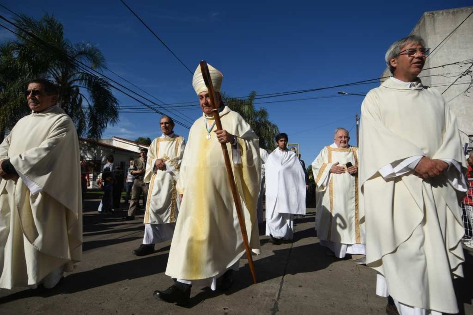 Miles de fieles celebraron a la Virgen de Guadalupe en la ciudad de Santa Fe.