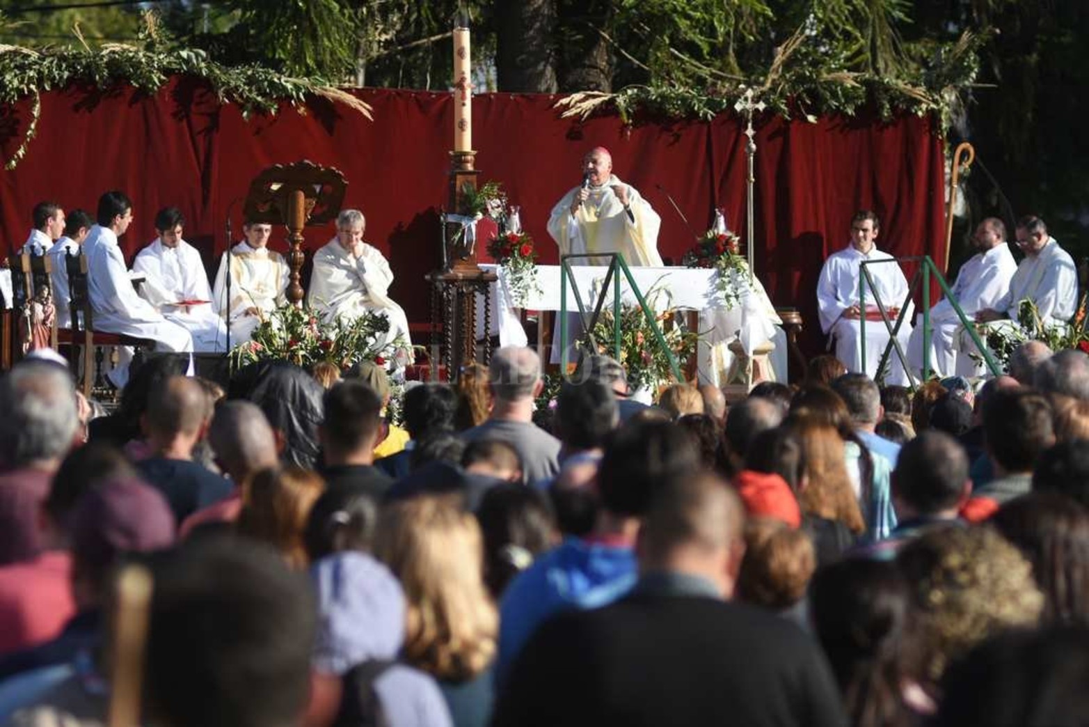 Miles de fieles celebraron a la Virgen de Guadalupe en la ciudad de Santa Fe.