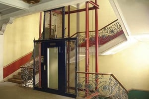 ELLITORAL_452553 |  Archivo El Litoral El ascensor del Hotel Ritz restaurado. Fue el protagonista inesperado de una singular historia vivida en Santa Fe.