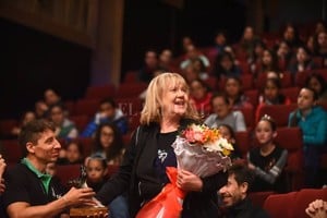 Archivo La danza era su vida ,  mi maestra del alma ,  la persona que nos conectó con un mundo mágico . Con esos y otros términos, los ex alumnos de Betty la recuerdan con el respeto y cariño que merece la profesora que las guió.