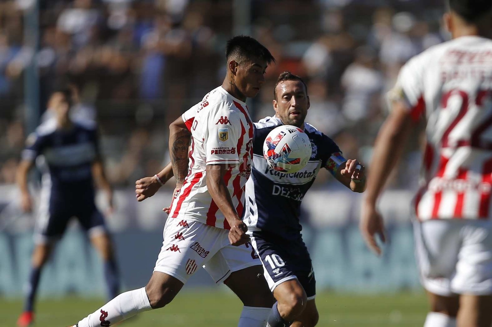 Unión perdió 1 a 0 frente  Gimnasia en La Plata y se despidió de la chance de entrar a los octavos de final del torneo.