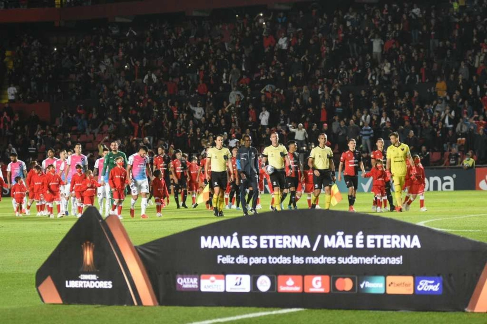 Copa Libertadores Colon - Cerro Porteño
  El primer tiempo