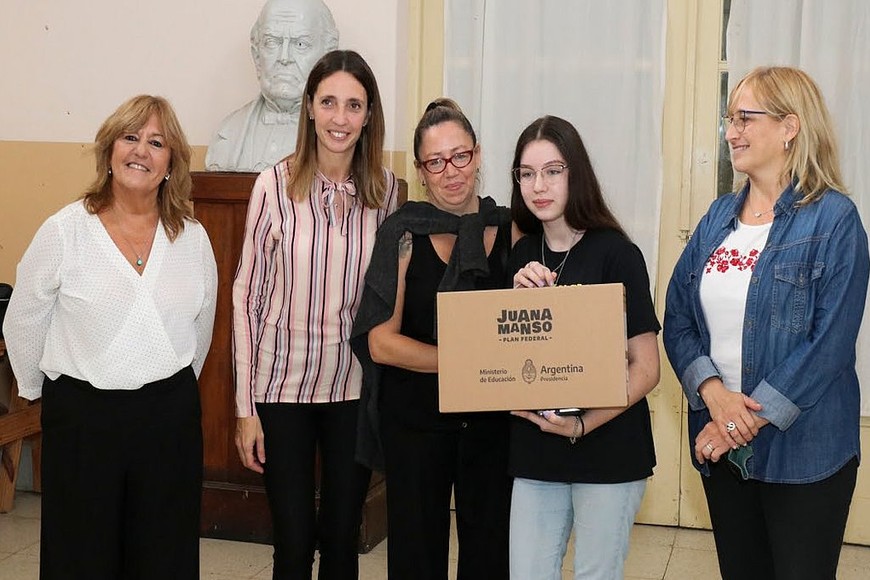 ELLITORAL_453830 |  Gentileza Cristiani destacó que  valoramos que el gobierno nacional haya decidido restituir este programa que estuvo suspendido durante cuatro años .