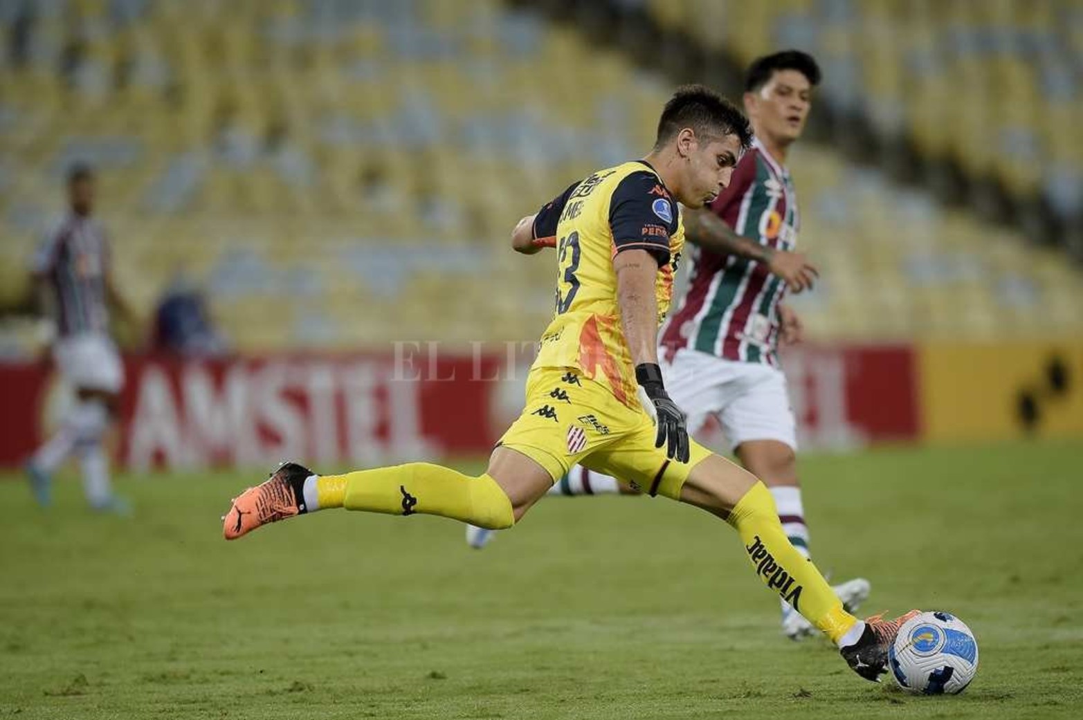Copa Sudamericana, Unión jugó muy bien y empató 0 a 0 con el Fluminense en Río de Janeiro.