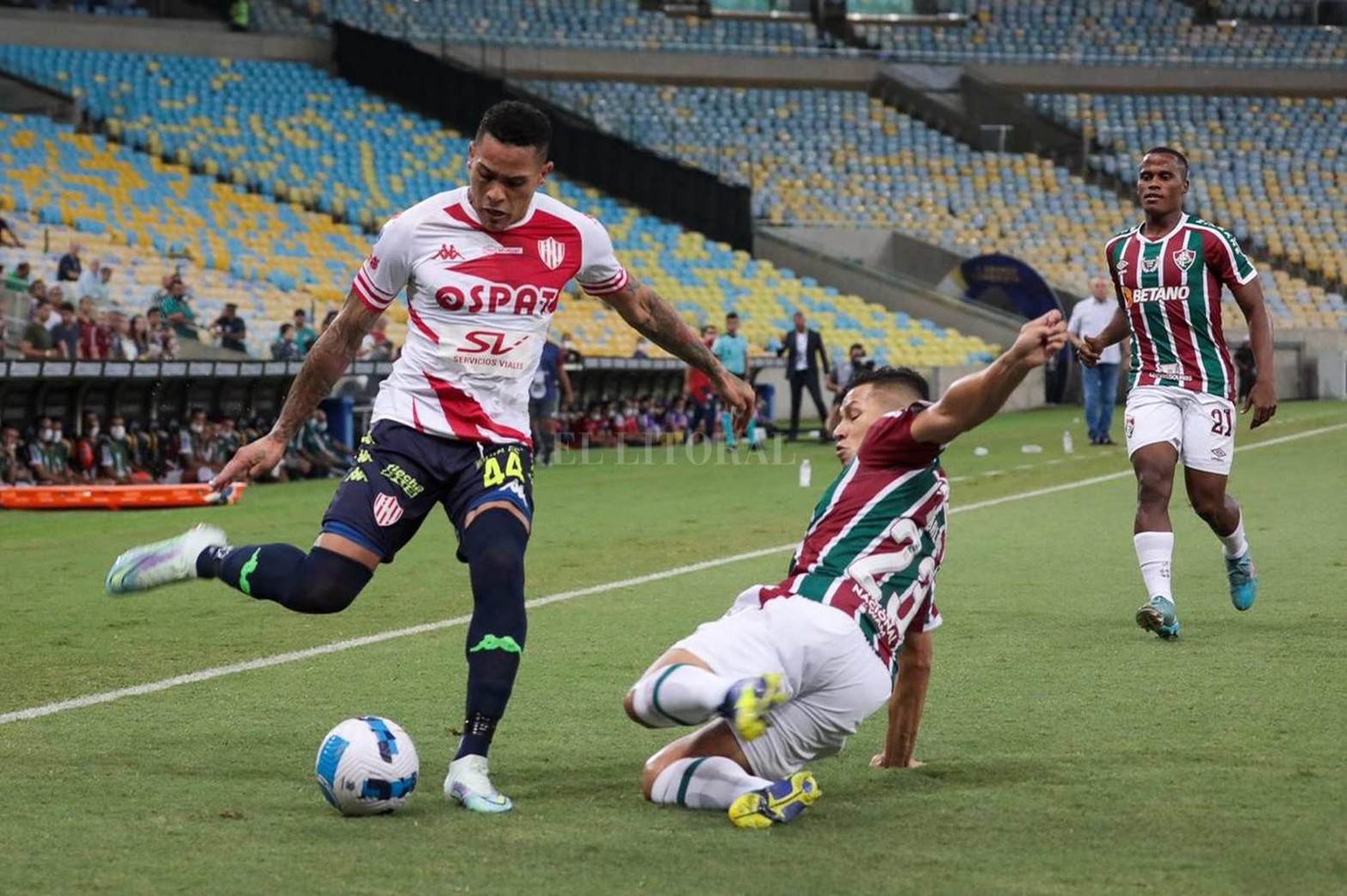Copa Sudamericana, Unión jugó muy bien y empató 0 a 0 con el Fluminense en Río de Janeiro.