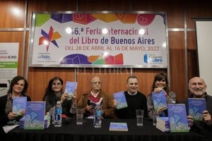 Gentileza Comunicación Ctera Estuvieron presentes autoridades de la entidad gremial, junto a algunos de las y los autores de los textos recopilados.