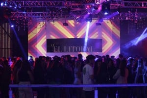 Archivo El Litoral / Mauricio Garín Una  noche ordenada  es el plan en el cual trabaja el municipio local. Los ruidos molestos con afectación al público, uno de los puntos más delicados.