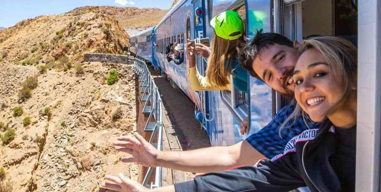 El Tren a las Nubes, el único de altura en el país, cumple 50 años