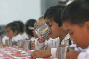ELLITORAL_455108 |  Gentileza Varias escuelas vieron afectados el servicio de comedor y copa de leche.