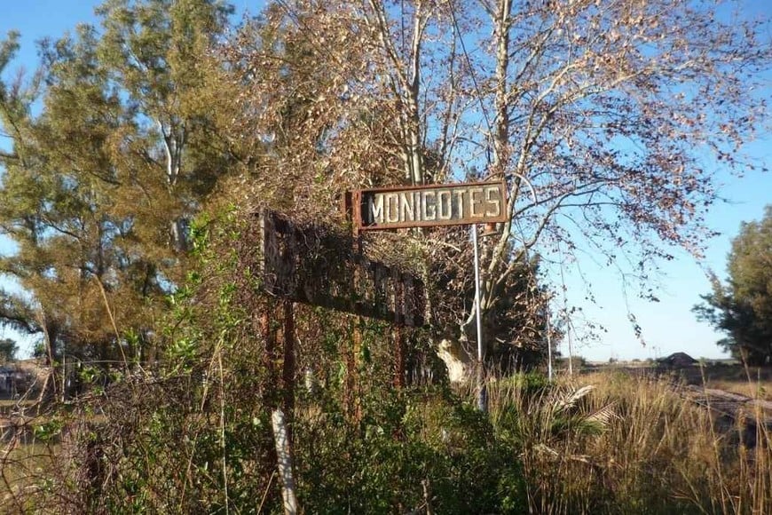 ELLITORAL_455407 |  Crónicas e Historias Ferroviarias Imagen de la Estación Monigotes.