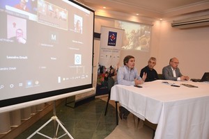 ELLITORAL_455794 |  Guillermo Di Salvatore El Foro se reunión en la sede de la Unión Industrial de Santa Fe.