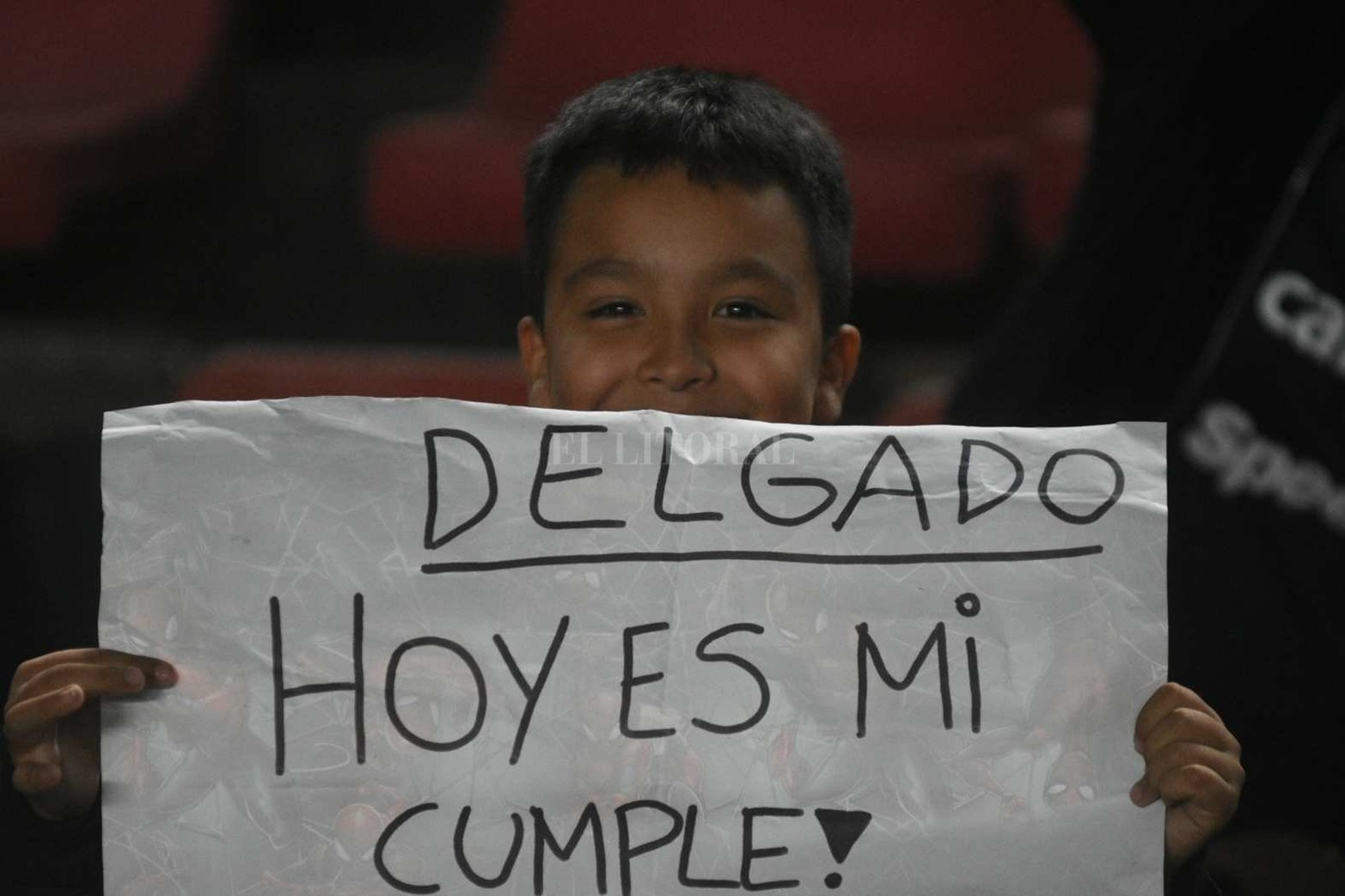 Colón y Vélez juegan por la última fecha del torneo de la Liga Profesional de fútbol.