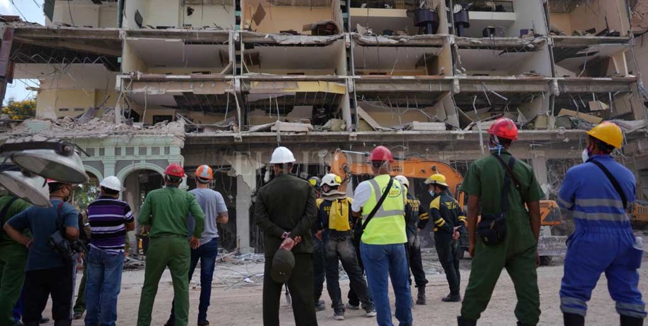 Confirmaron cuatro fallecidos más y sube a 35 la cifra de muertos tras la explosión del hotel cubano