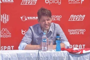 Guillermo Di Salvatore La decisión de peso. Sin dudas, en menos de un año, lo más importante que determinó la Secretaría Técnica fue la salida de Azconzábal y la llegada desde Montevideo del uruguayo Munúa. Todo con el aval de Spahn, claramente.