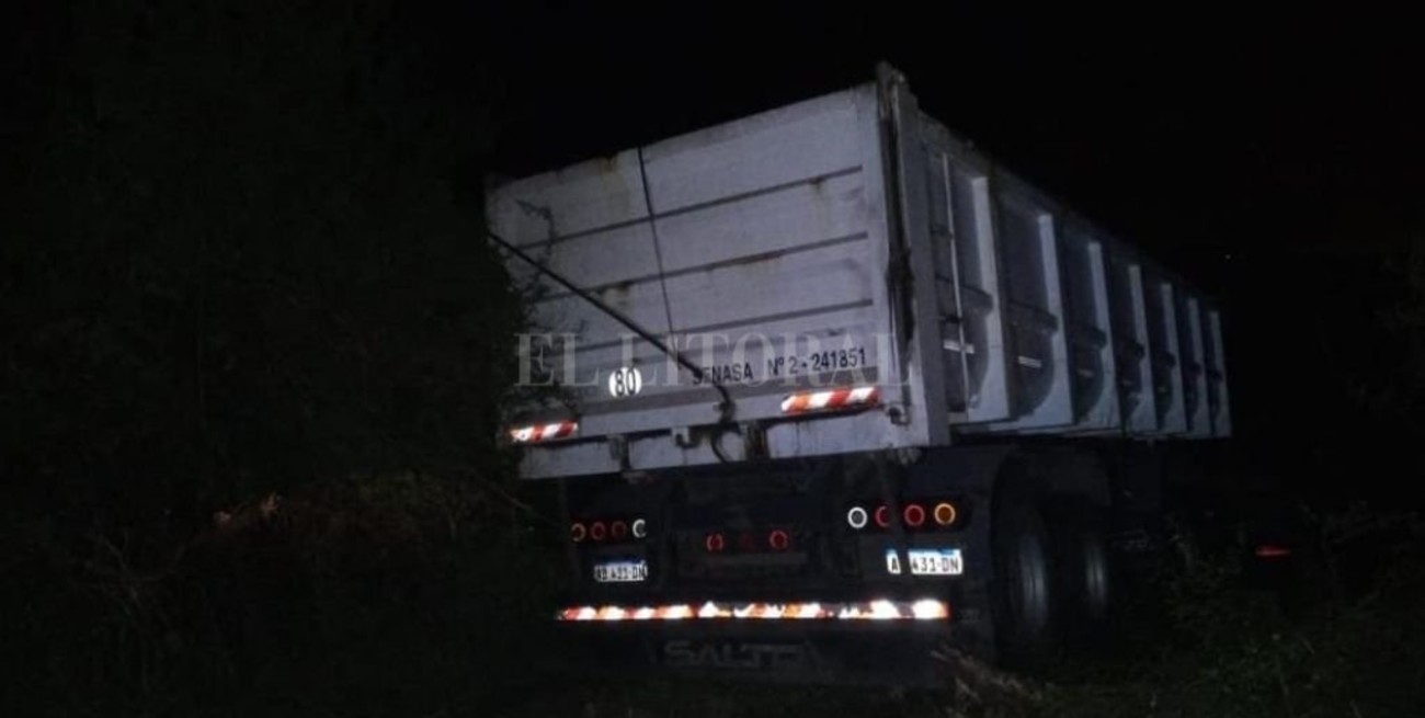 Choque de camiones en Circunvalación Oeste de Santa Fe