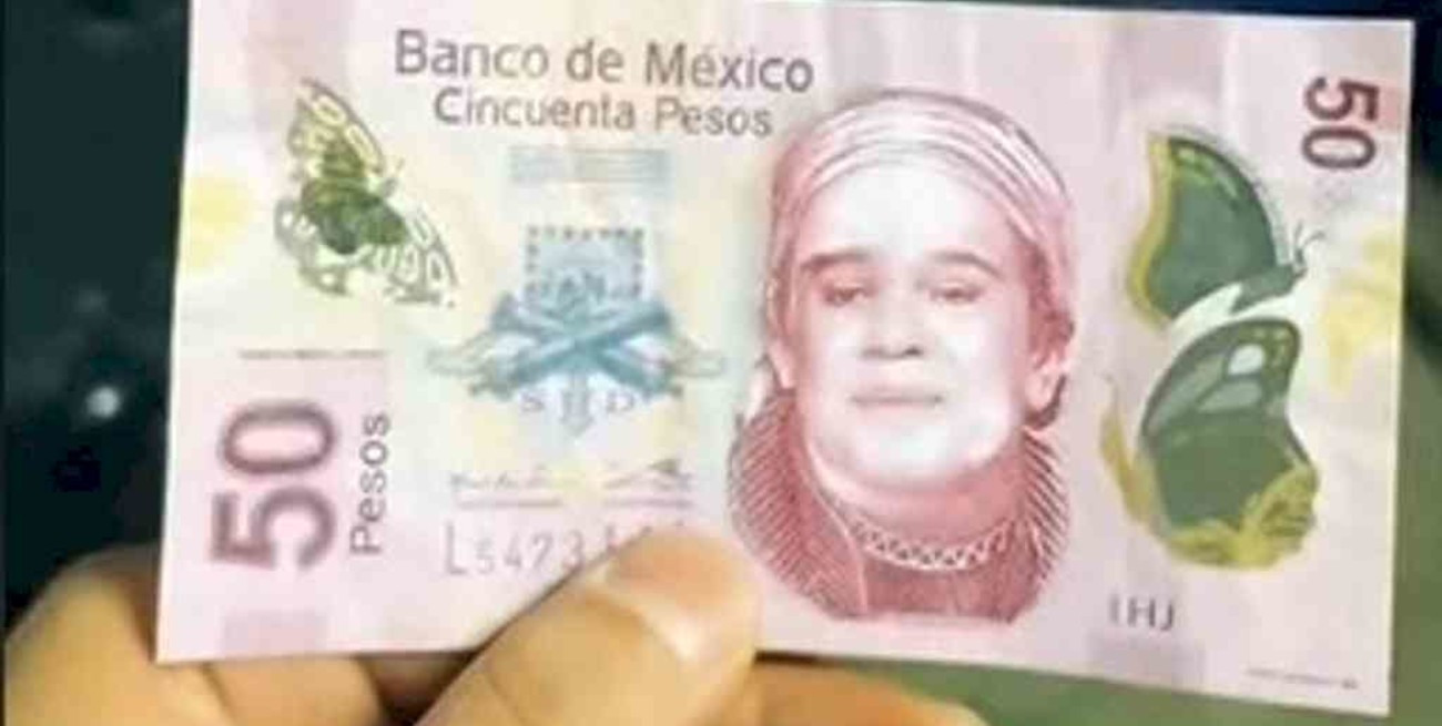 México: estafaron a un joven con billete falso de 50 pesos de Juan Gabriel
