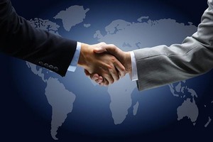 Internet Es difícil ser predictivo en relaciones internacionales, pero es posible saber de los mecanismos que estructuran esas relaciones.