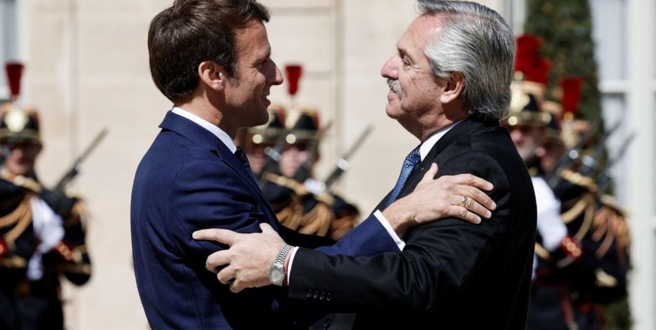 Alberto Fernández se reúne con el presidente francés Emmanuel Macron en París