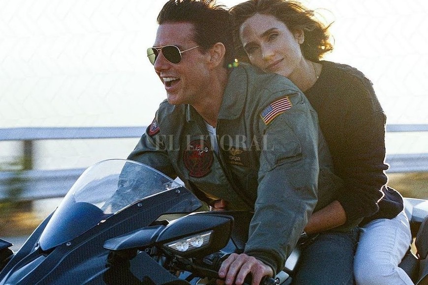 Paramount Pictures Tom Cruise y Jennifer Connelly en la nueva entrega de  Top Gun .