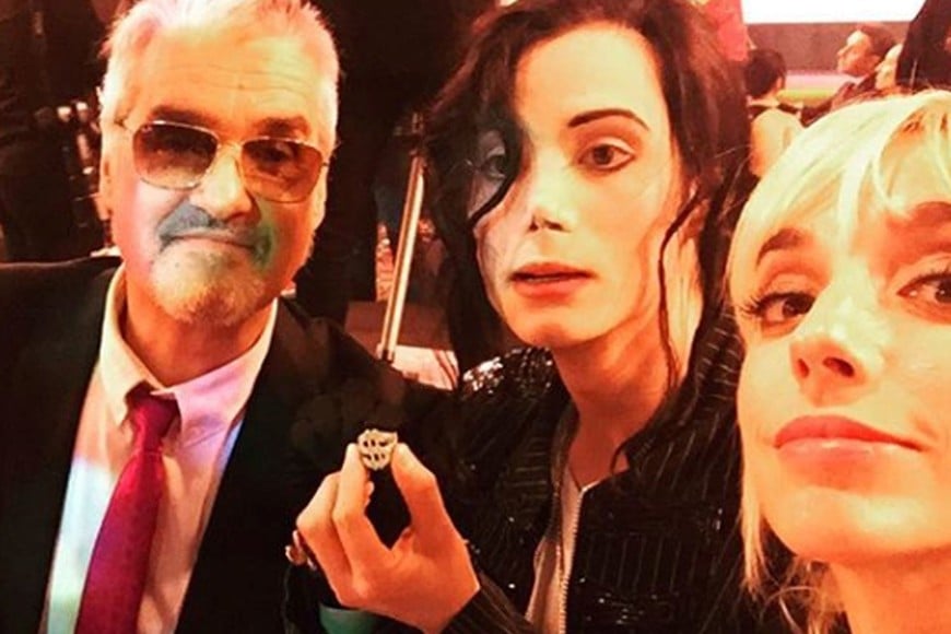 Roberto Pettinato y sus hijos, Felipe y Tamara. Foto: Gentileza.