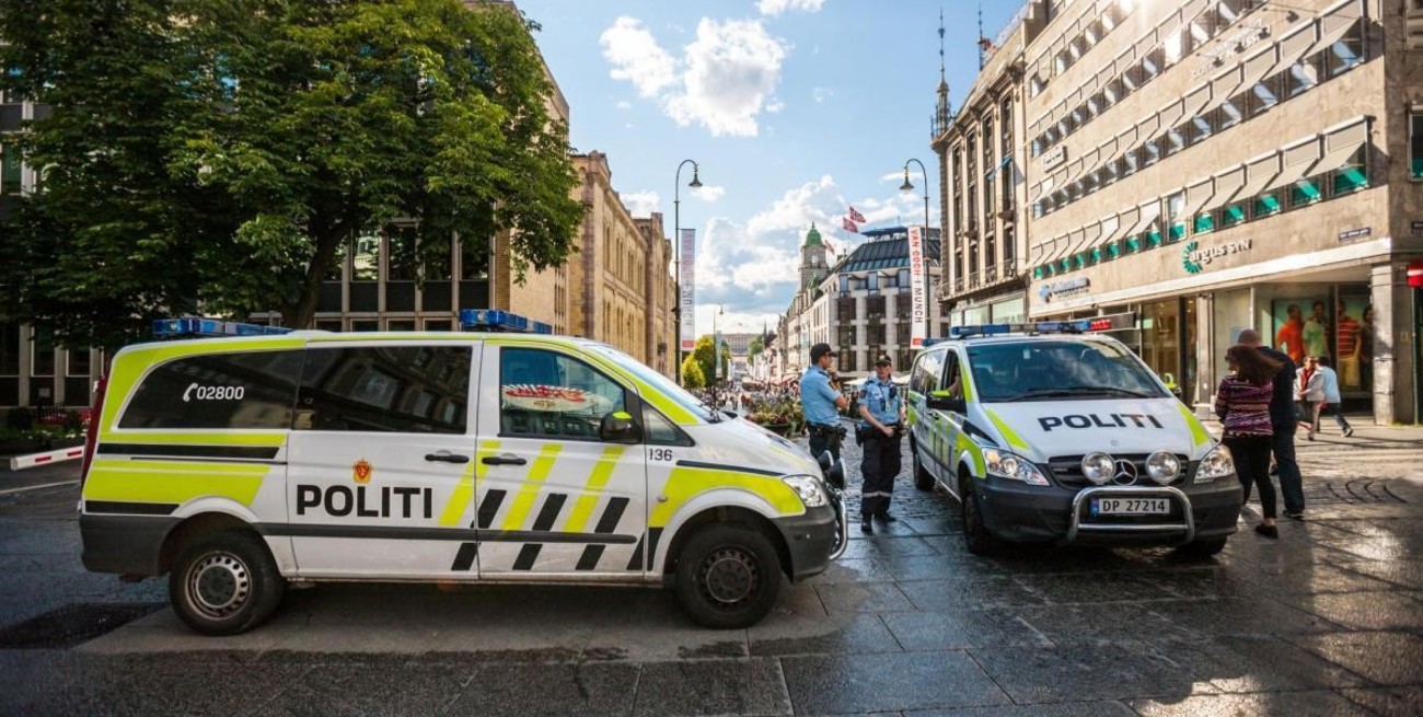 Un ataque en Noruega dejó al menos cuatro personas apuñaladas