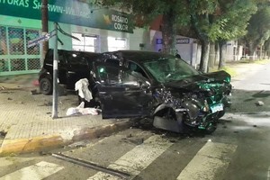 Así quedaron los autos tras el accidente fatal en Rosario. Foto: Archivo El Litoral