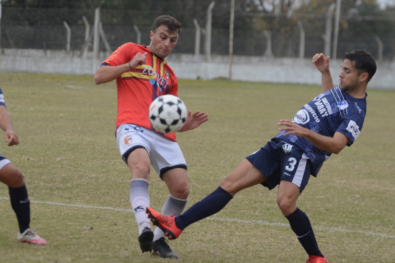 Comenzó a disputarse un cuadrangular para ver quien representa a la liga Santafesina en la Copa Santa Fe.