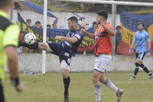 En un partido parejo, Ateneo y La Salle se repartieron los puntos.