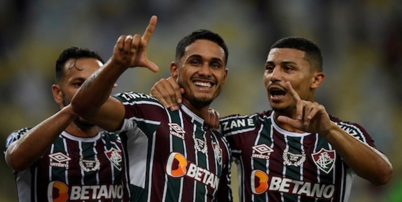 En el grupo de Unión, Fluminense goleó 10 a 1 a Oriente Petrolero, pero no le alcanzó para clasificar a octavos