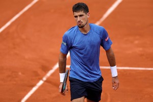 Tennis - French Open - Roland Garros, Paris, France - May 26, 2022
Argentina's Pedro Cachin reacts during his second round match against France's Hugo Gaston REUTERS/Gonzalo Fuentes