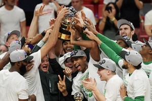 Boston Celtics alcanzó su 22° título de Conferencia e irá por el 18° en la liga. Crédito: Reuters