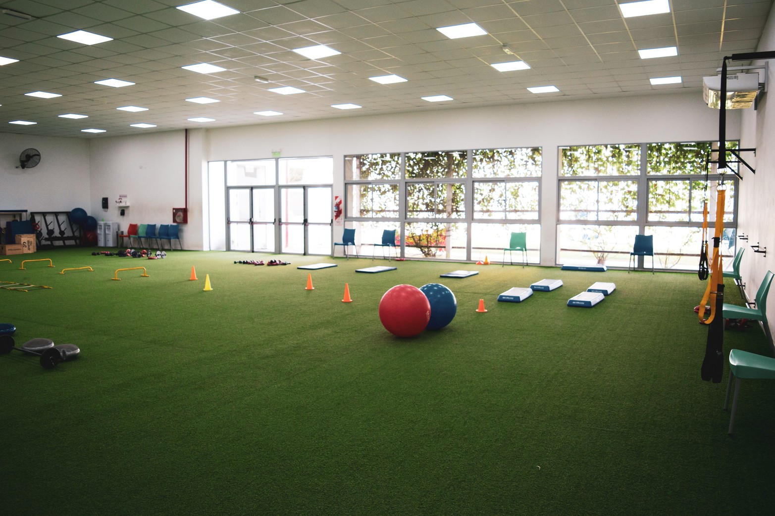 CIByS, una alternativa para alcanzar una vida saludable El centro brinda un tratamiento integral y adaptado a cada paciente que abarca nutrición y supervisión médica.