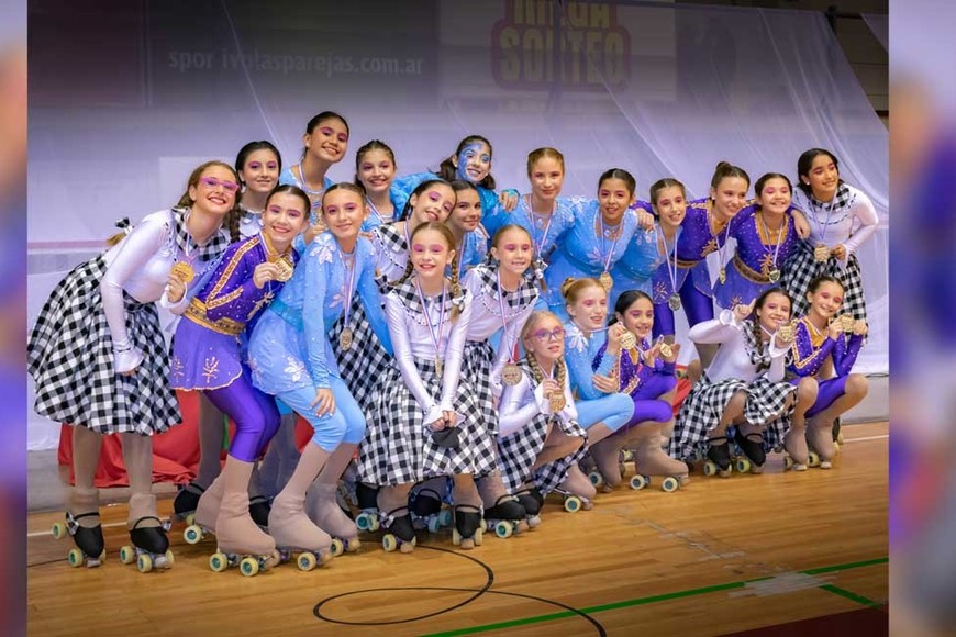 Infantiles. Recientemente, el Equipo Infantil de Competición de Vanguardia se coronó campeón Provincial en las categorías Show Infantil y Precisión en un torneo disputado en Las Parejas.  Crédito: Gentileza Gisela Zanier.