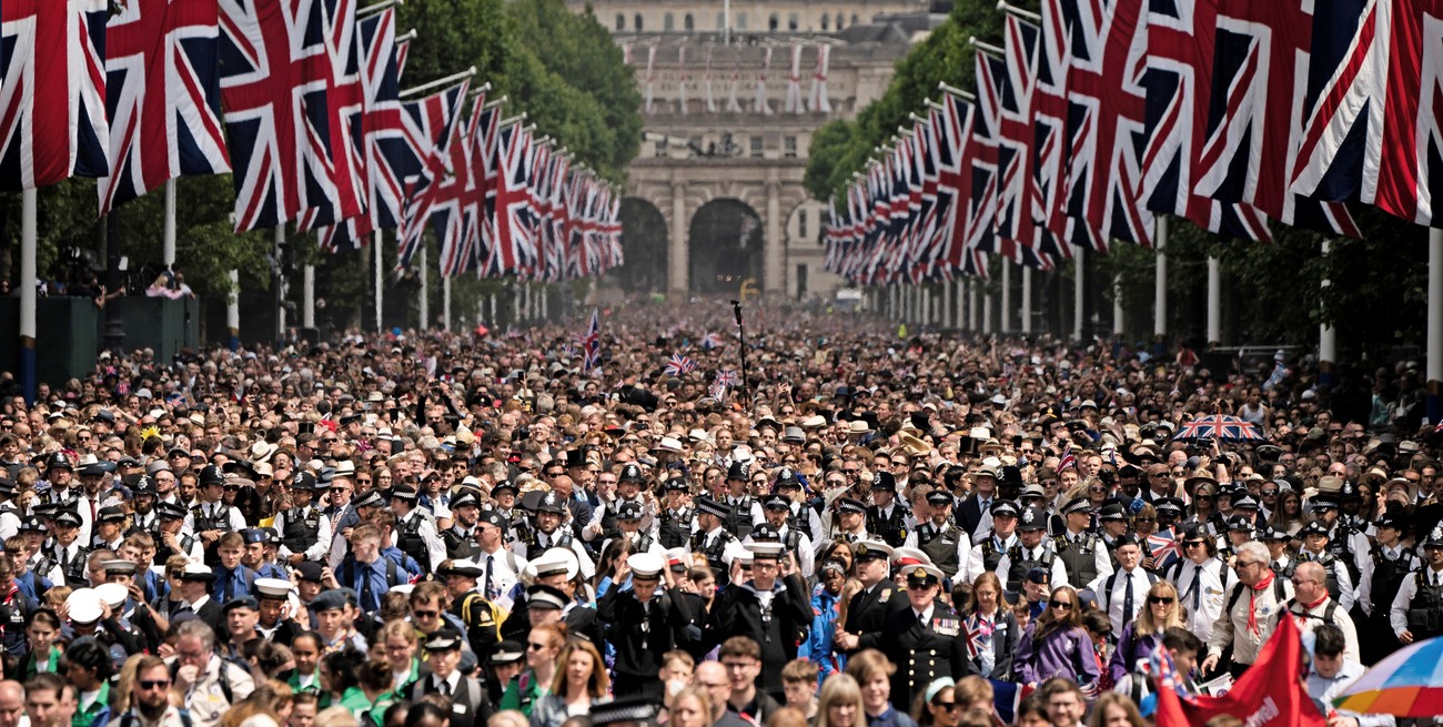 Reino Unido: Isabel II inauguró las celebraciones por su Jubileo de Platino 