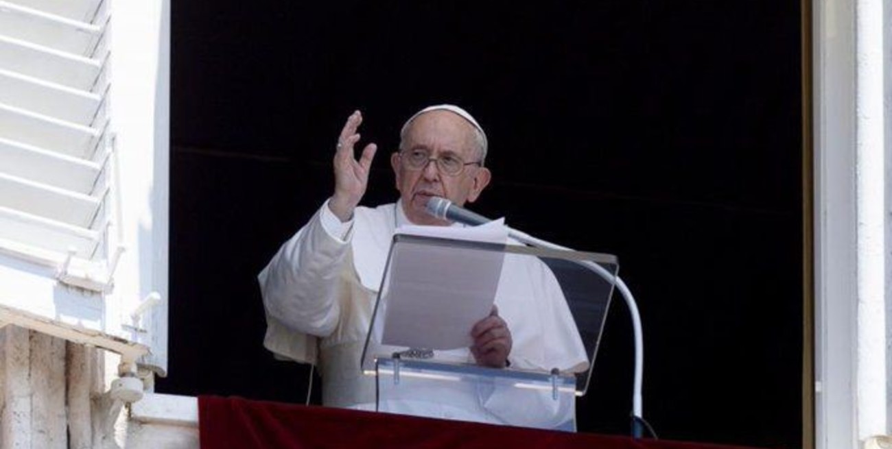 El papa Francisco pidió que "no se enfríe la preocupación" por el pueblo ucraniano